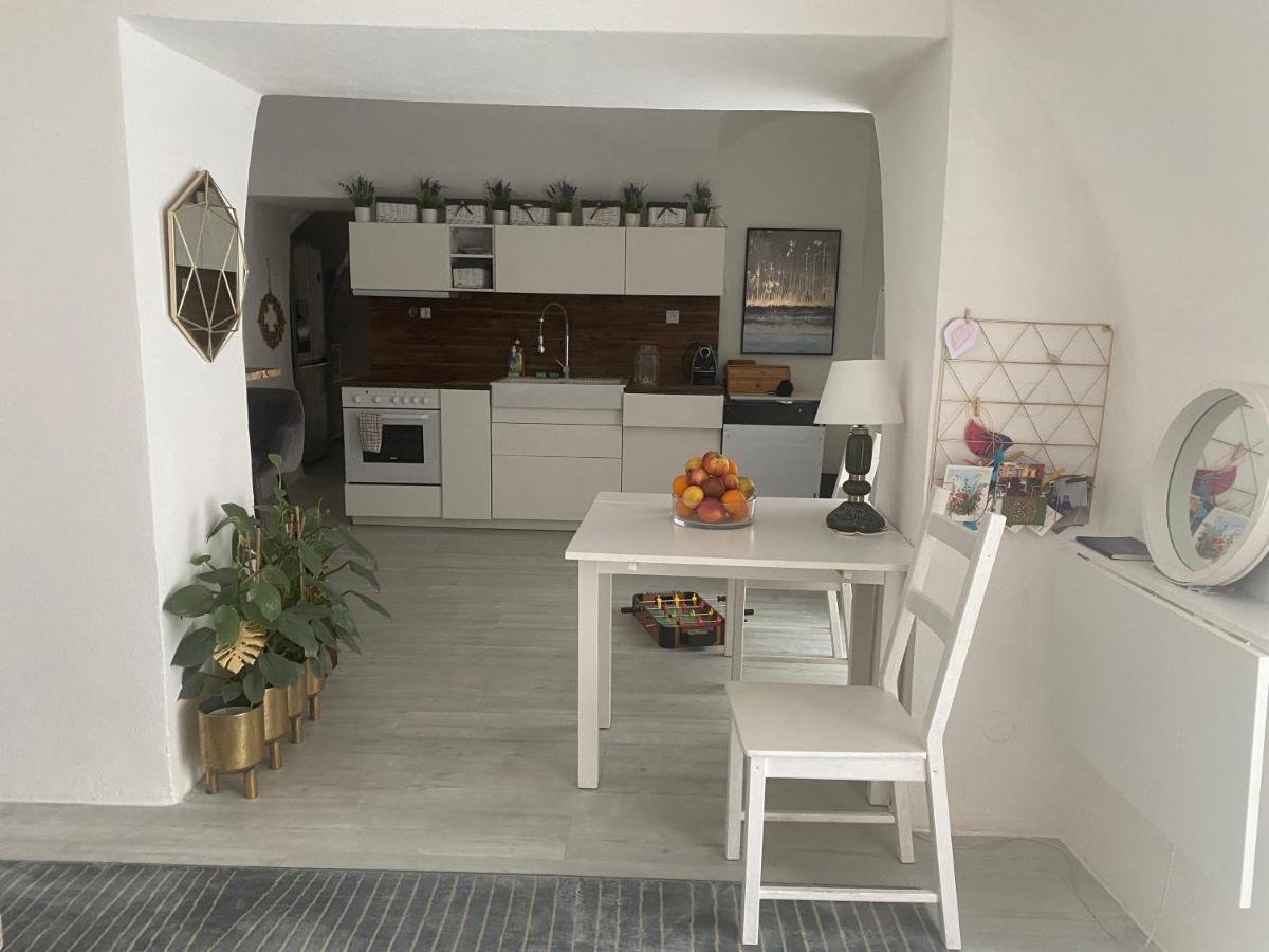 Apartman Fabrik Hainburg an der Donau Eksteriør billede